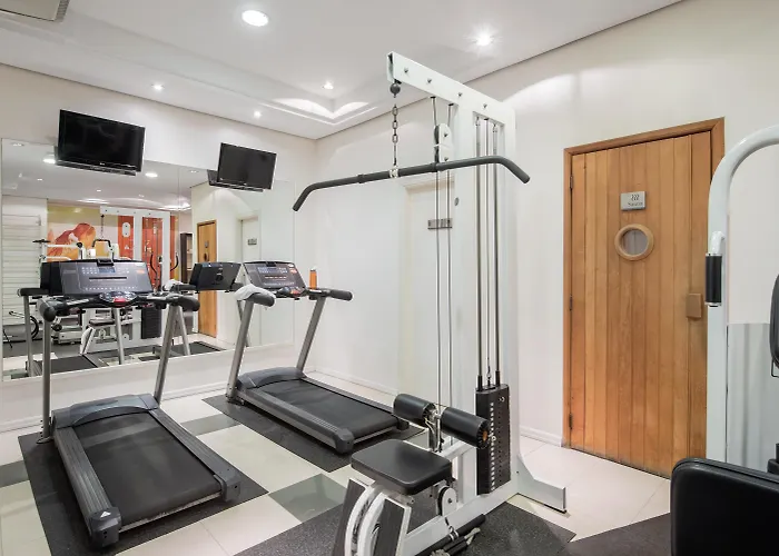 Intercity Aeroporto Hotel 4*