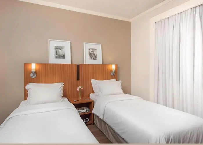 Intercity Aeroporto 4*