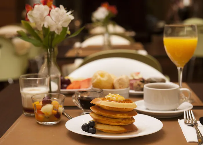 Intercity Aeroporto Hotel 4*